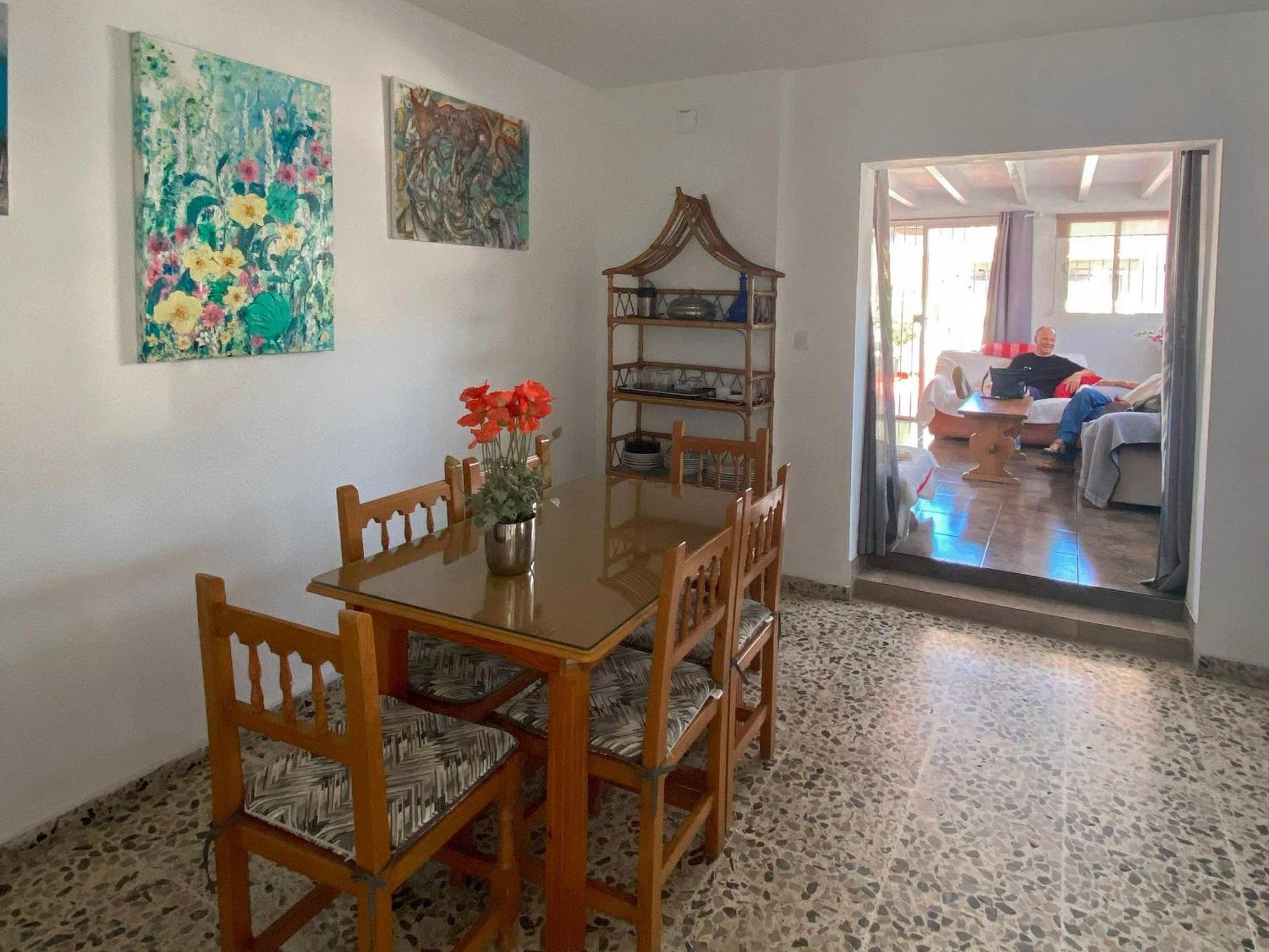 Centrico Atico 100m2 Patio Almunecar