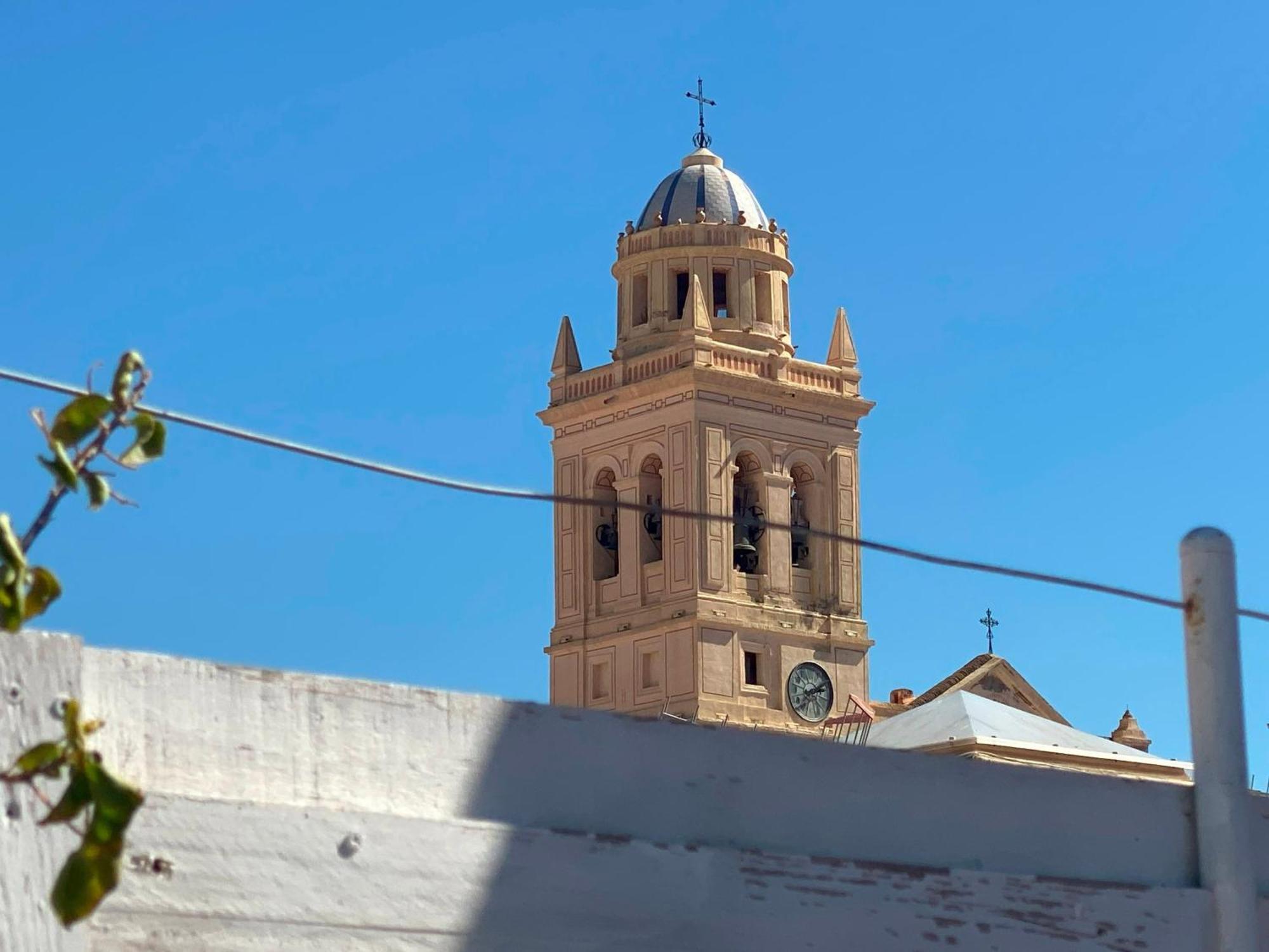 Apartament Centrico Atico 100m2 Patio Almuñécar